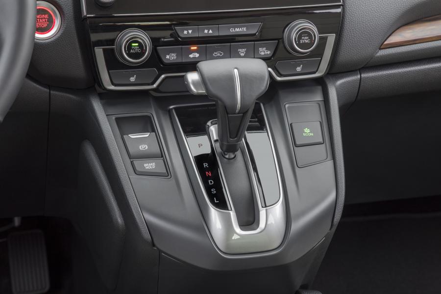 Детали интерьера Honda CR-V 2016 года  (NA) (фото 89 из 157)